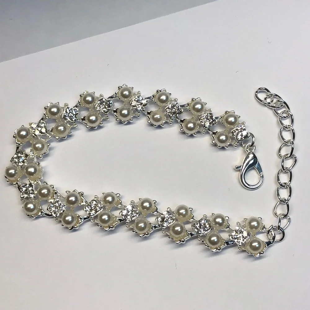 Faux Pearl Jewelry Set